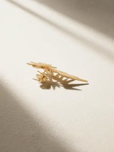 OLE LYNGGAARD COPENHAGEN Funky Shooting Stars 18-karat Gold Diamond Single Earring | Thumbnail 3