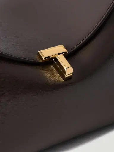 TOTEME T-lock Textured-leather Clutch | Thumbnail 4 TOTEME T-lock Textured-leather Clutch | Thumbnail 4