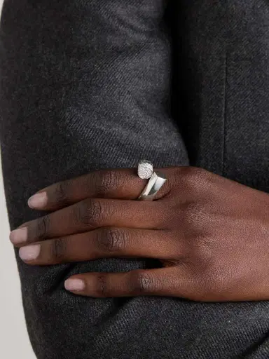TABAYER Oera Large 18-karat White Gold Diamond Ring | Thumbnail 2