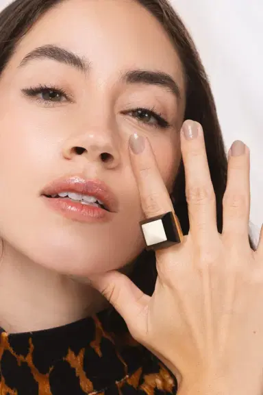 MARK DAVIS Black Bakelite Kendall Ring | Thumbnail 2
