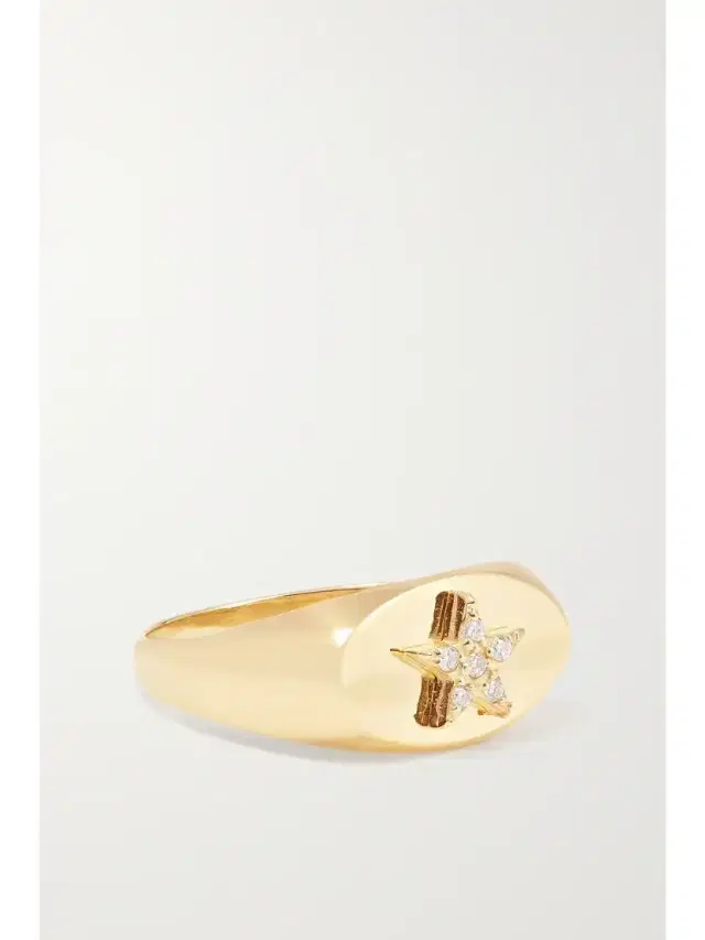 Foundrae Star Baby 18-karat Gold Diamond Ring