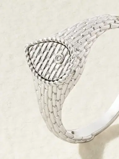 Yvonne Léon Baby Chevaliere 9-karat White Gold Diamond Signet Ring | Thumbnail 4 Yvonne Léon Baby Chevaliere 9-karat White Gold Diamond Signet Ring | Thumbnail 4