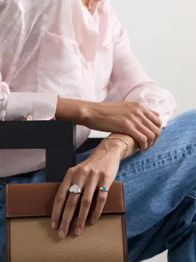 Yvonne Léon Baby Chevalière 9-karat Gold, Turquoise And Diamond Ring | Thumbnail 5