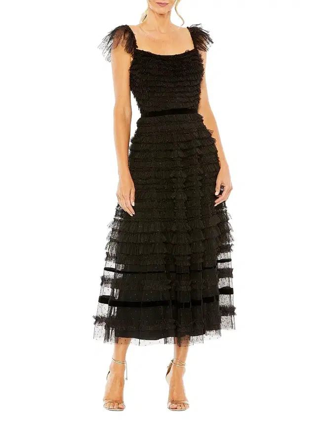 Women's Flutter-Sleeve Tiered Ruffle Gown - Black