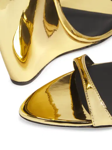 Giuseppe Zanotti Women's Metallic Patent Leather Wedge Sandals - Oro | Thumbnail 5