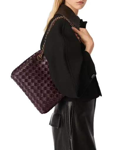 Bottega Veneta Women's Andiamo Small Chain Intrecciato Leather Top-Handle Bag - Barolo Brass | Thumbnail 3 Bottega Veneta Women's Andiamo Small Chain Intrecciato Leather Top-Handle Bag - Barolo Brass | Thumbnail 3