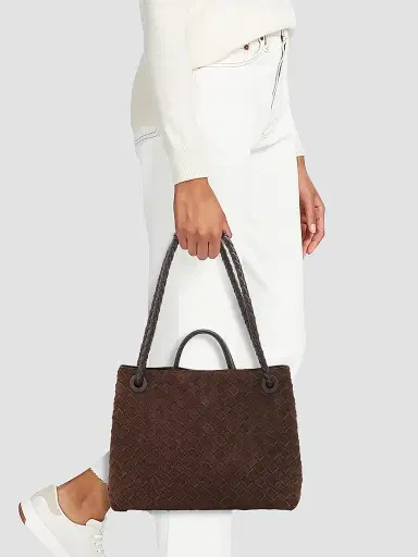 Bottega Veneta Women's Andiamo Suede Tote Bag - Fondant | Thumbnail 2