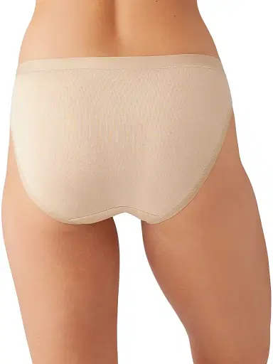 Wacoal Women's Understated Cotton Bikini Briefs | Thumbnail 3 Wacoal Women's Understated Cotton Bikini Briefs | Thumbnail 3