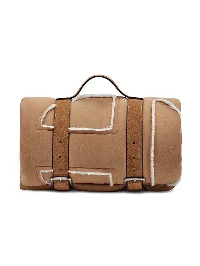 UGG x Telfar Ugg x Telfar Logo Blanket - Chestnut