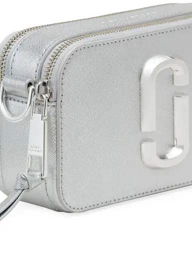 Marc Jacobs Women's The Snapshot Metallic Leather Crossbody Bag - Silver | Thumbnail 9 Marc Jacobs Women's The Snapshot Metallic Leather Crossbody Bag - Silver | Thumbnail 9