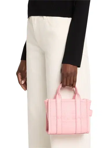 Marc Jacobs Women's The Leather Crossbody Tote Bag | Thumbnail 2