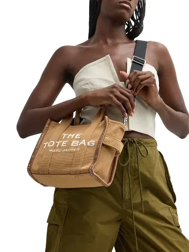 Marc Jacobs Women's The Jacquard Small Tote Bag - Camel | Thumbnail 2