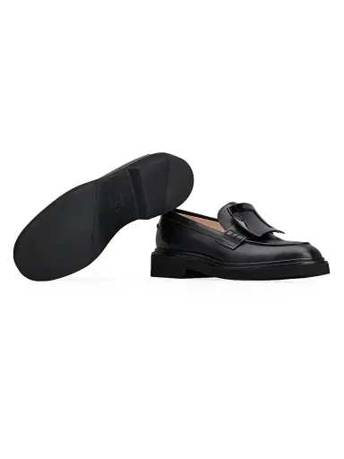 Roger Vivier Women's Viv Rangers Covered Buckle Leather Loafers - Nero | Thumbnail 6 Roger Vivier Women's Viv Rangers Covered Buckle Leather Loafers - Nero | Thumbnail 6