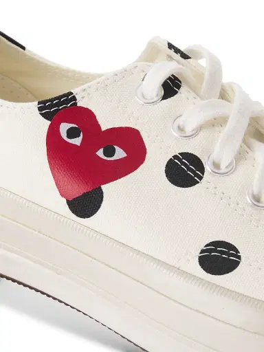 Comme des Garçons PLAY CdG PLAY x Converse Men's Chuck Taylor All Star Polka Dot Low-Top Sneakers | Thumbnail 6 Comme des Garçons PLAY CdG PLAY x Converse Men's Chuck Taylor All Star Polka Dot Low-Top Sneakers | Thumbnail 6