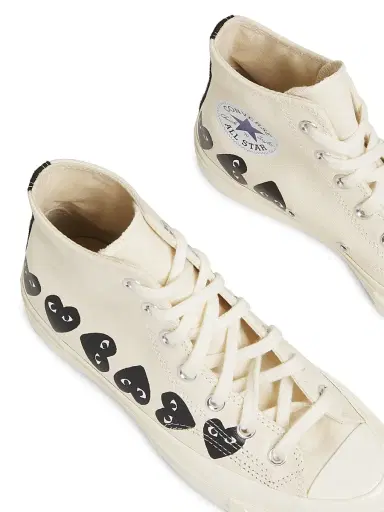 Comme des Garçons PLAY CdG PLAY x Converse Women's Chuck Taylor All Star Heart High-Top Sneakers - White - Size 12 | Thumbnail 4 Comme des Garçons PLAY CdG PLAY x Converse Women's Chuck Taylor All Star Heart High-Top Sneakers - White - Size 12 | Thumbnail 4
