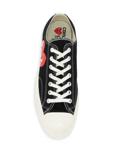 Comme des Garçons PLAY Unisex CdG PLAY x Converse Men's Chuck Taylor All Star One Heart Low-Top Sneakers - Beige | Thumbnail 4 Comme des Garçons PLAY Unisex CdG PLAY x Converse Men's Chuck Taylor All Star One Heart Low-Top Sneakers - Beige | Thumbnail 4