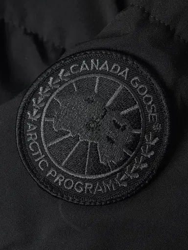 Canada Goose Men's Wyndham Black Label Slim-Fit Parka - Black - Size XL | Thumbnail 6