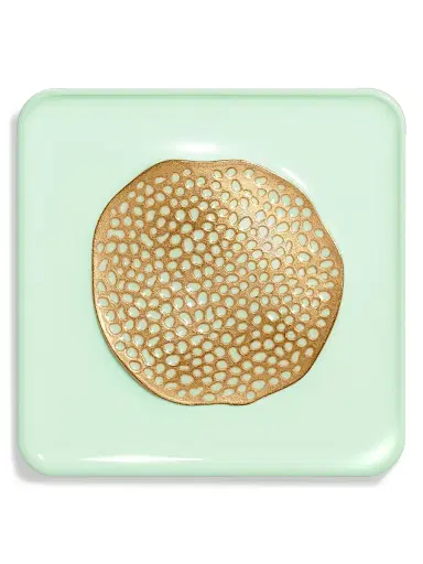 Chantecaille Women's Lotus Radiance Highlighter - Sheer | Thumbnail 2 Chantecaille Women's Lotus Radiance Highlighter - Sheer | Thumbnail 2