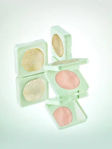 Chantecaille Women's Lotus Radiance Highlighter - Sheer | Thumbnail 3 Chantecaille Women's Lotus Radiance Highlighter - Sheer | Thumbnail 3