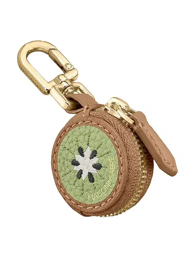 MAISON de SABRÉ Women's The Sabrémoji Fruit Charm - Kiwi | Thumbnail 4