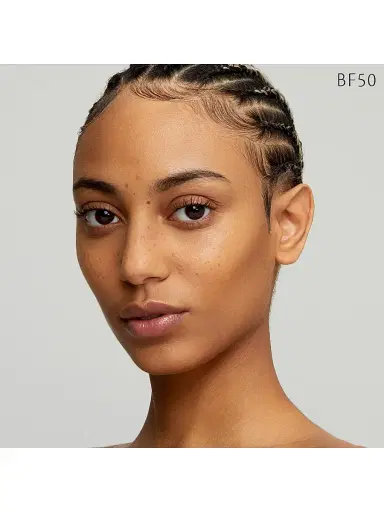 CLÉ DE PEAU BEAUTÉ Women's Radiant Fluid Foundation Natural Broad Spectrum SPF 25 Sunscreen - Bf60 | Thumbnail 91 CLÉ DE PEAU BEAUTÉ Women's Radiant Fluid Foundation Natural Broad Spectrum SPF 25 Sunscreen - Bf60 | Thumbnail 91