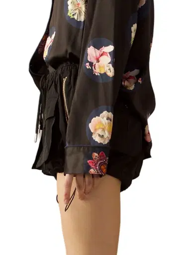 CYNTHIA ROWLEY Women's Drawstring Shell Cargo Bloomers - Black - Size Medium | Thumbnail 3 CYNTHIA ROWLEY Women's Drawstring Shell Cargo Bloomers - Black - Size Medium | Thumbnail 3
