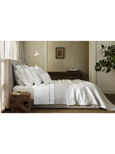 Matouk Essex Duvet Cover & Sham Collection | Thumbnail 1