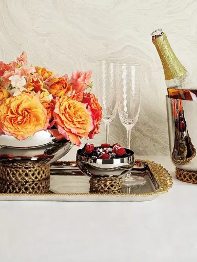 Michael Aram Love Knot Nut Dish | Thumbnail 6 Michael Aram Love Knot Nut Dish | Thumbnail 6