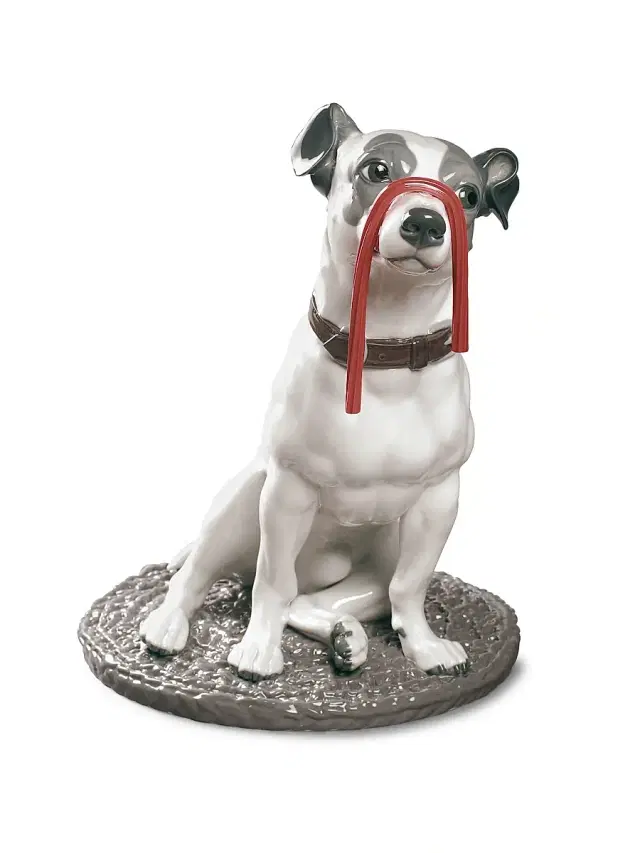 Lladro Jack Russell with Licorice Figurine