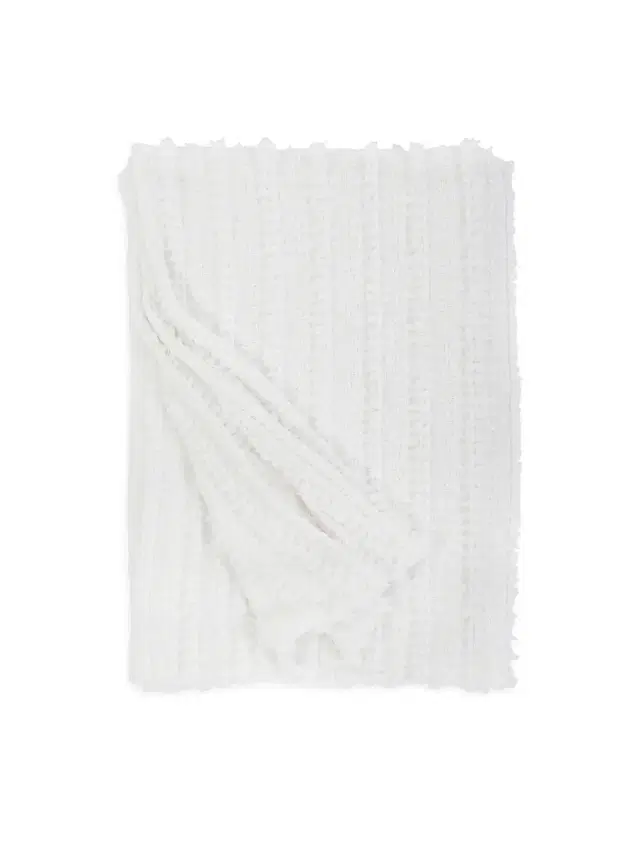 Pom Pom at Home Camille Oversized Throw - Winter White