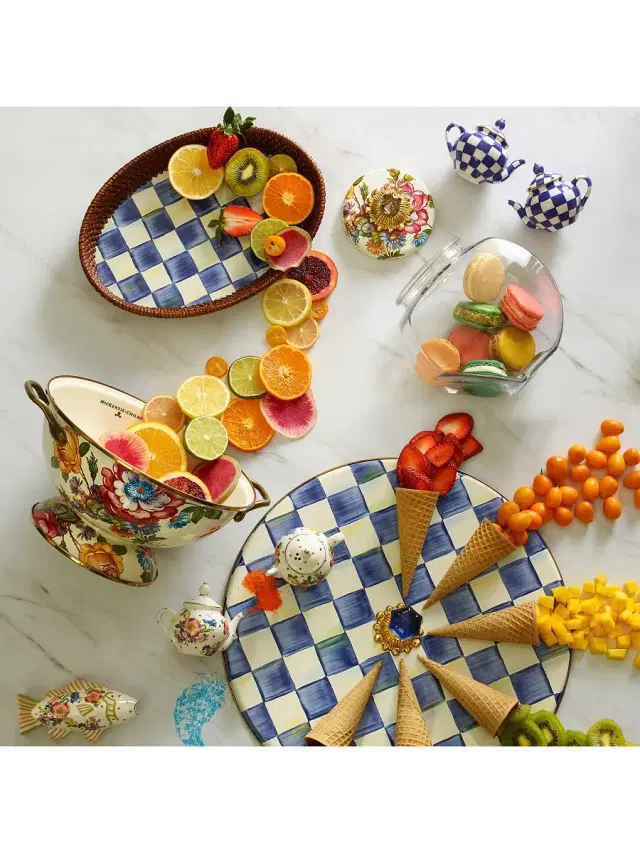 Royal Check Teapot 2-Piece Salt & Pepper Set