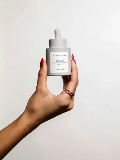 House of GRO Women's AT DAWN Rejuvenating Daytime Oil | Thumbnail 6 House of GRO Women's AT DAWN Rejuvenating Daytime Oil | Thumbnail 6
