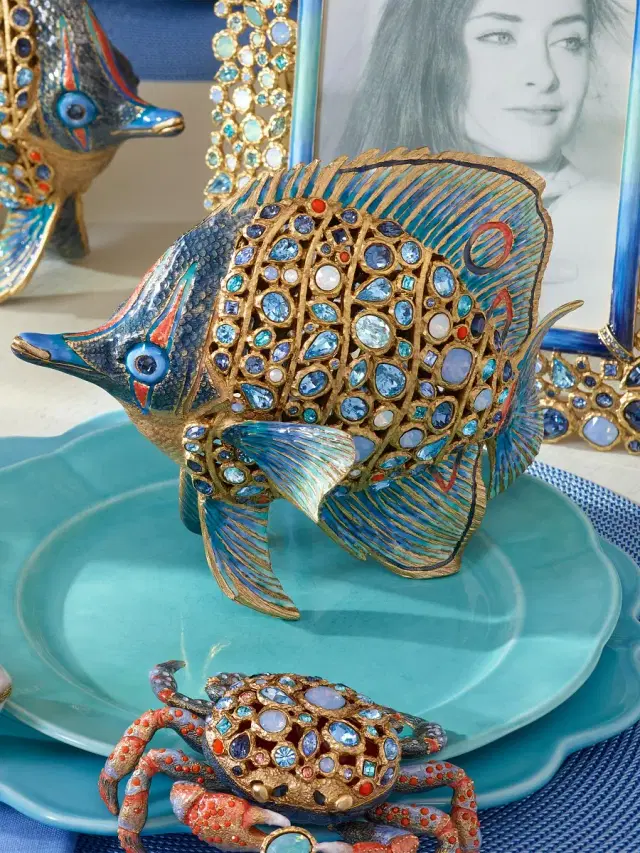 Weston Butterfly Fish Figurine - Oceana