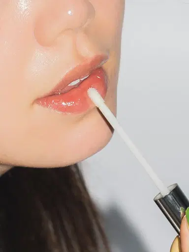 Dr. Lara Devgan Women's Platinum Lip Plump SPF 30 | Thumbnail 3