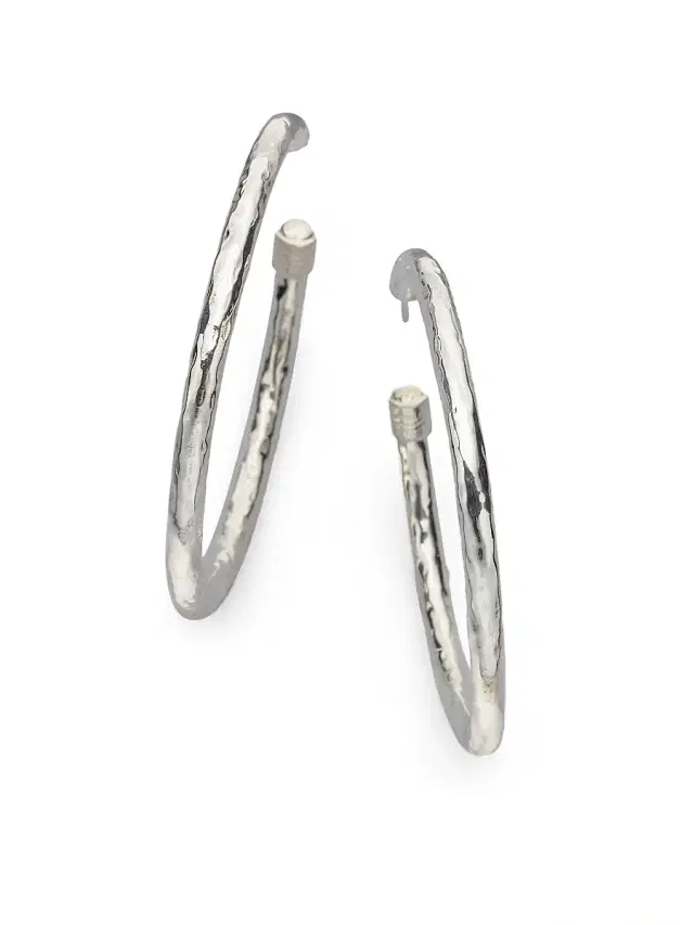 Women's Classico  Sterling Silver Hammered Hoop Earrings - Silver