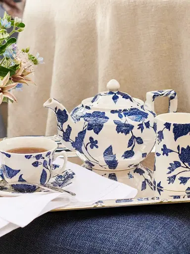Ralph Lauren Burleigh Garden Vine Teacup & Saucer | Thumbnail 2 Ralph Lauren Burleigh Garden Vine Teacup & Saucer | Thumbnail 2