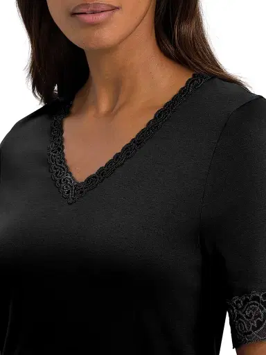 Hanro Women's Moments Short-Sleeve Nightgown - Black - Size Large | Thumbnail 5