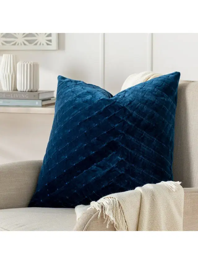 Aviana Velvet Pillow - Navy
