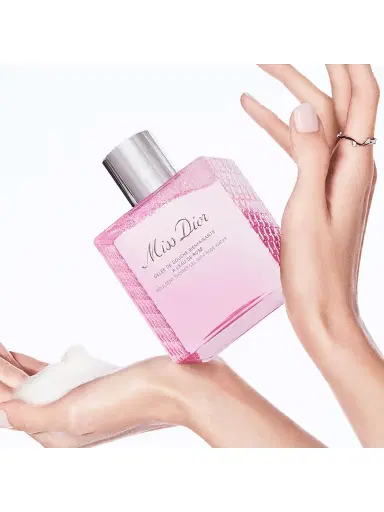 Dior Women's Miss Indulgent Foaming Shower Gel | Thumbnail 2 Dior Women's Miss Indulgent Foaming Shower Gel | Thumbnail 2