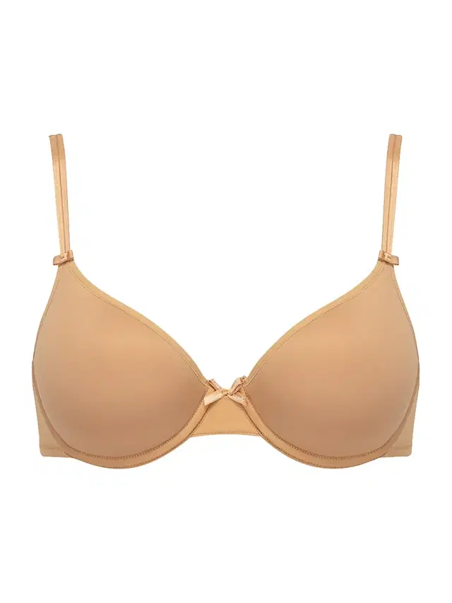 Chantelle Women's Basic Invisible Three-Quarter Memory Foam T-Shirt Bra - Toffee