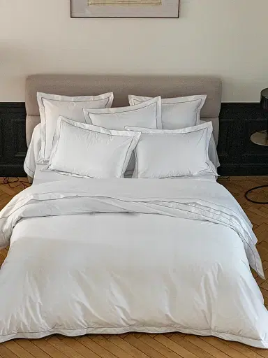 Anne de Solène Louvre Embroidered Duvet Cover | Thumbnail 2 Anne de Solène Louvre Embroidered Duvet Cover | Thumbnail 2