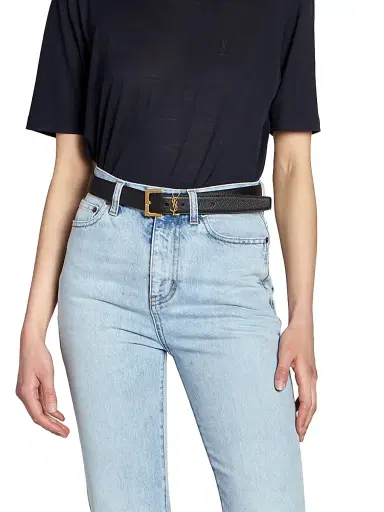 Saint Laurent Women's Cassandre Belt with Square Buckle in Grained Leather - Nero - Size 28 | Thumbnail 3