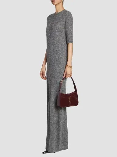 Saint Laurent Women's Le 5 à 7 Shoulder Bag in Patent Leather | Thumbnail 2 Saint Laurent Women's Le 5 à 7 Shoulder Bag in Patent Leather | Thumbnail 2