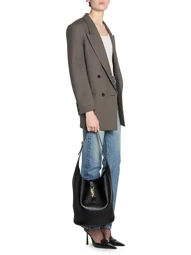 Saint Laurent Women's Le 5 à 7 Hobo Bag in Grained Leather - Black | Thumbnail 2