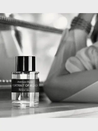 Editions de Parfums Frederic Malle Portrait Of A Lady Eau De Parfum - Size 3.4 oz | Thumbnail 5 Editions de Parfums Frederic Malle Portrait Of A Lady Eau De Parfum - Size 3.4 oz | Thumbnail 5