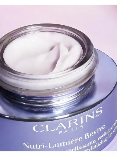 Clarins Women's Nutri-Lumiere Revitalizing Anti-Aging & Nourishing Day Moistuizer | Thumbnail 5