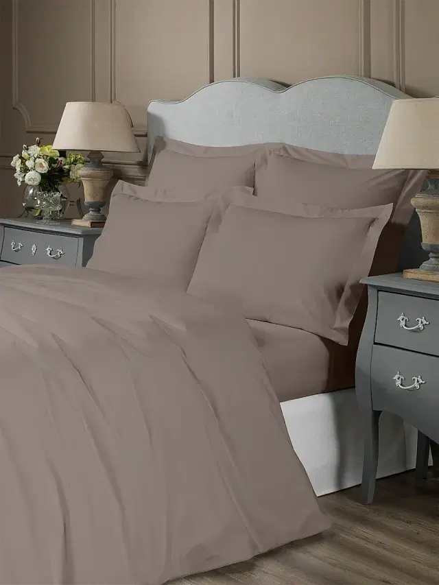 Togas Royal Fitted & Flat Sheet Collection - White Queen