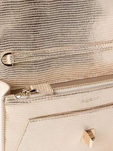 Akris Women's Anouk Envelope Patent Leather Crossbody Bag | Thumbnail 2 Akris Women's Anouk Envelope Patent Leather Crossbody Bag | Thumbnail 2