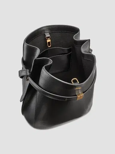 TOTEME Women's Belted Leather Bucket Bag | Thumbnail 4 TOTEME Women's Belted Leather Bucket Bag | Thumbnail 4