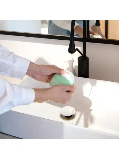 Foreo Women's Luna 4 Facial Cleansing & Firming Massage Device For Combination Skin | Thumbnail 6